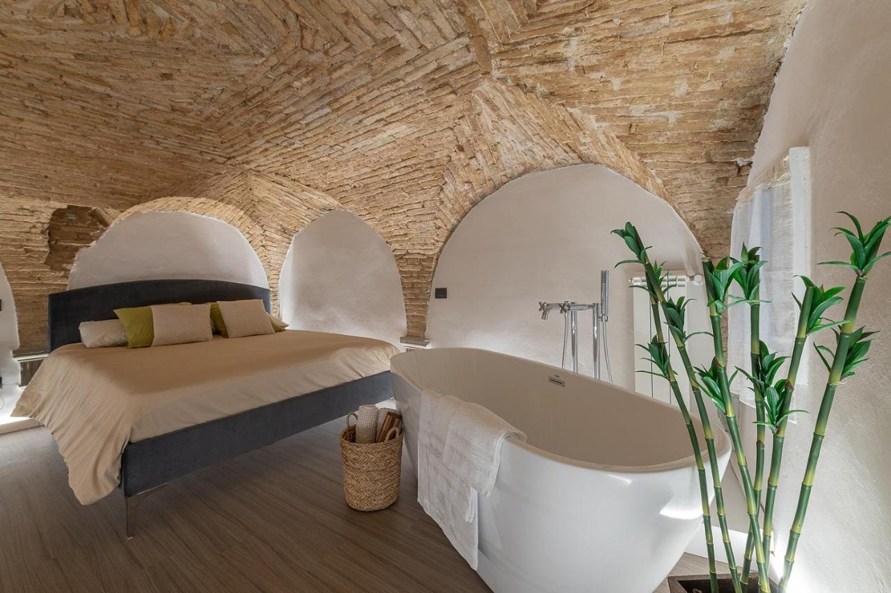 L'Ira Di Dante Villa Gubbio Buitenkant foto